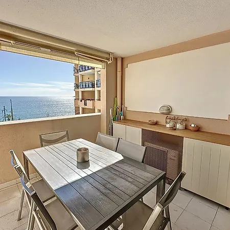 Appartement Le Panorama - Seafront - Swimming Pool - Car Park Cannes
